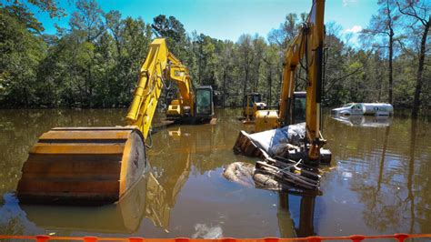 john deer skid steer flooded|A Critical Guide on How to Handle Flooded Heavy Equipment.